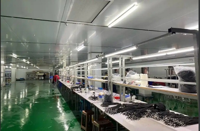 智能工业 / 工厂照明(图1) 智能工业 / 工厂照明(图1)